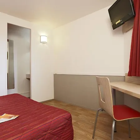 Hotel Première Classe Cherbourg - *
