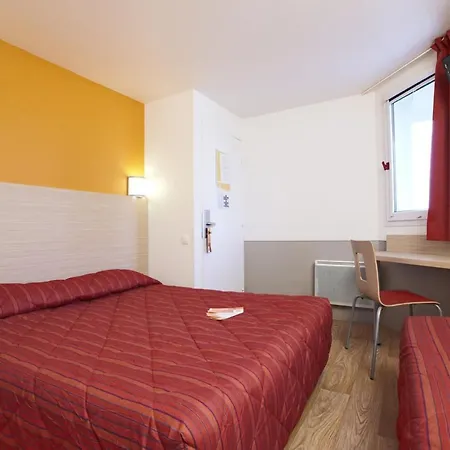 Premiere Classe Cherbourg - *