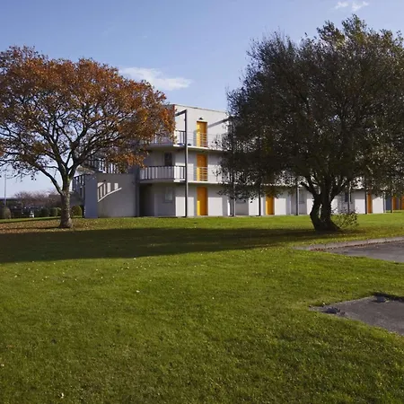 Premiere Classe Cherbourg - מלון *