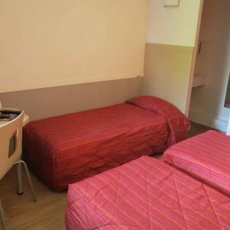 Premiere Classe Cherbourg - מלון *