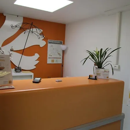 Premiere Classe Cherbourg - Hotel