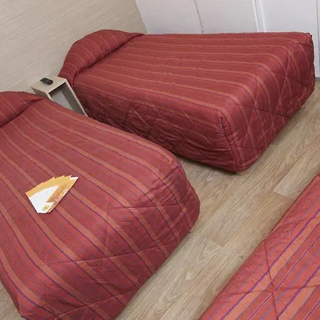 Premiere Classe Cherbourg - מלון *