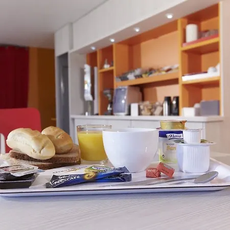 Première Classe Cherbourg - Hotel