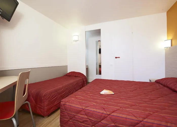 فندق Premiere Classe Cherbourg - *