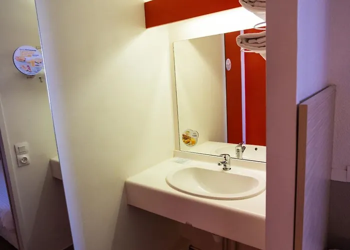 Premiere Classe Cherbourg - فندق *