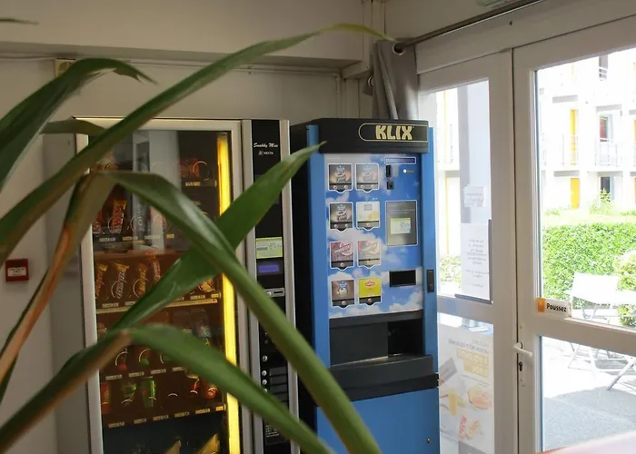 فندق Premiere Classe Cherbourg - *